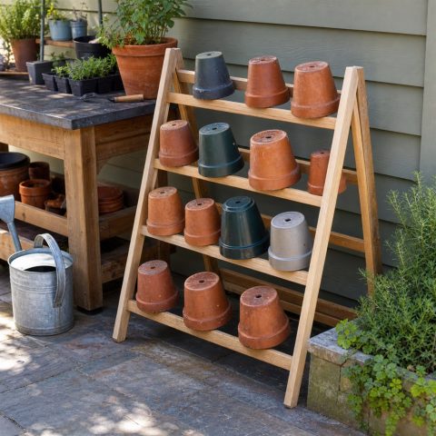 Garden Pot Drying Rack for Clean Nursery Containers