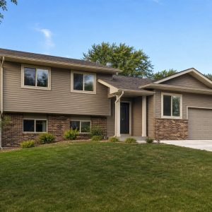 $325,000 Comfort Split-Level Family Home: 1,790-Sq.-Ft. Four-Bedroom Plan