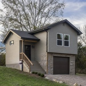 $95,625 Essential Garage-Under Small Home: 657-Sq.-Ft. One-Bedroom Plan