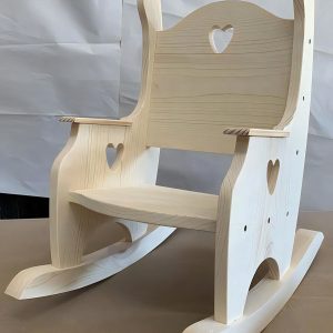Simple Wooden Peg Rack for an Organized Entry