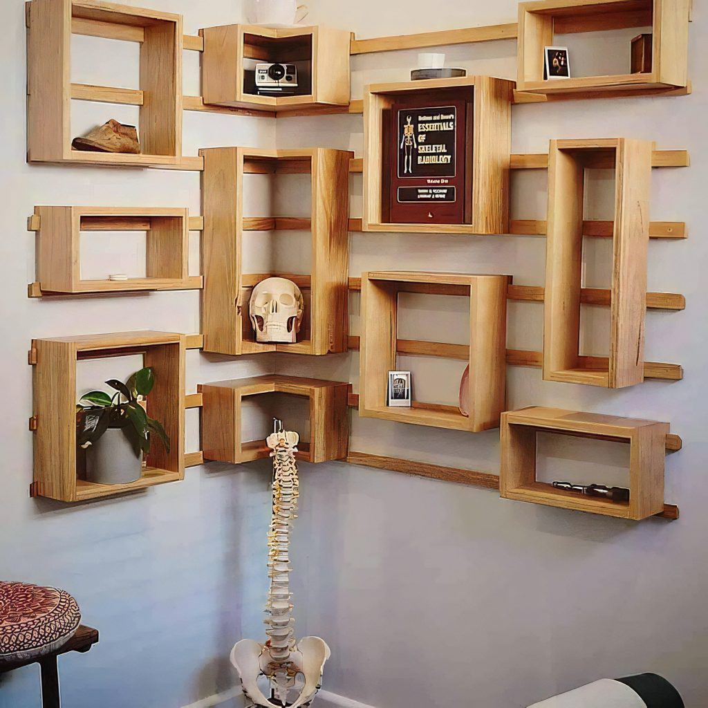Simple Wooden Peg Rack for an Organized Entry project photo 4