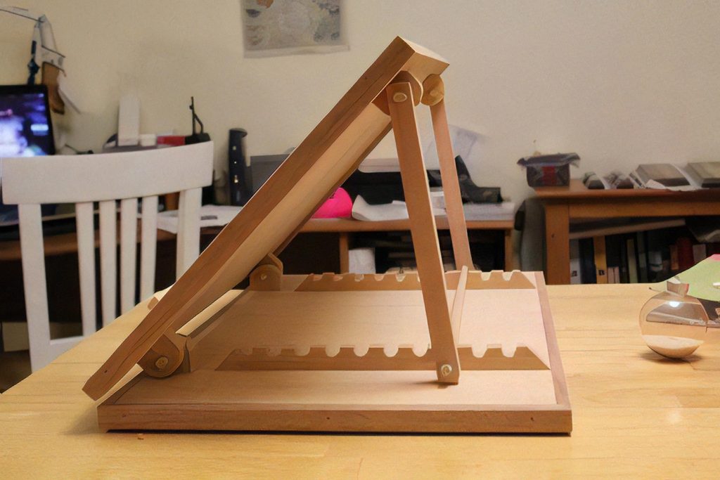 Geometric Wall Shelves Without Visible Brackets project photo 4