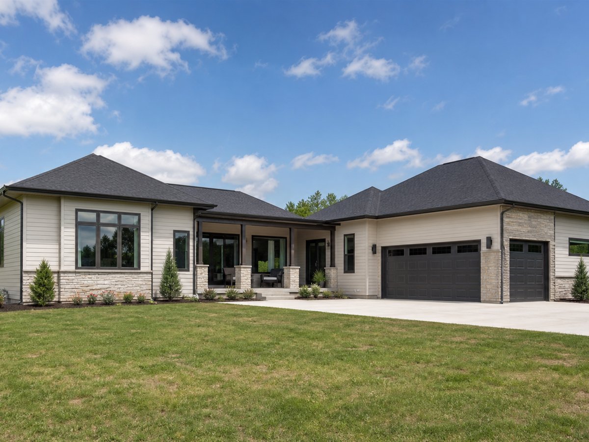 Two Oaks Family House 2495, a conceptual 2495-square-foot dual-wing multigenerational family home with a $486,250 construction target
