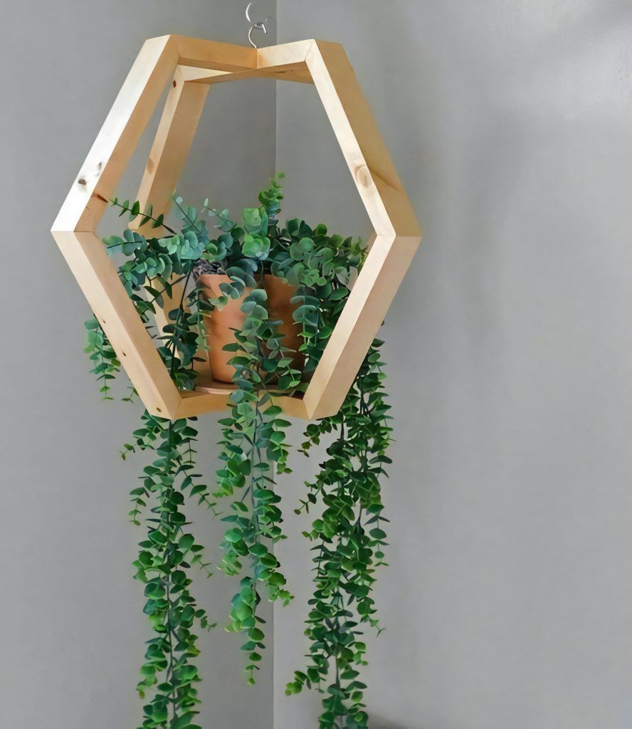 Build a Wood-Base Edison-Style Desk Lamp project photo 1