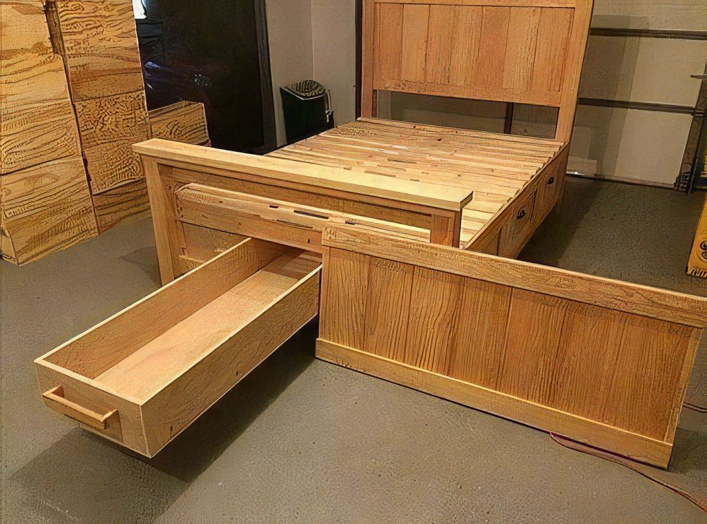 Build a Wood-Base Edison-Style Desk Lamp project photo 3