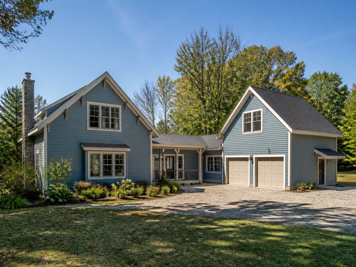 Twin Gable Family House Hobby-and-Workshop 2128, a conceptual 2128-square-foot dual-cottage-inspired single-family home with a $320,300 construction target