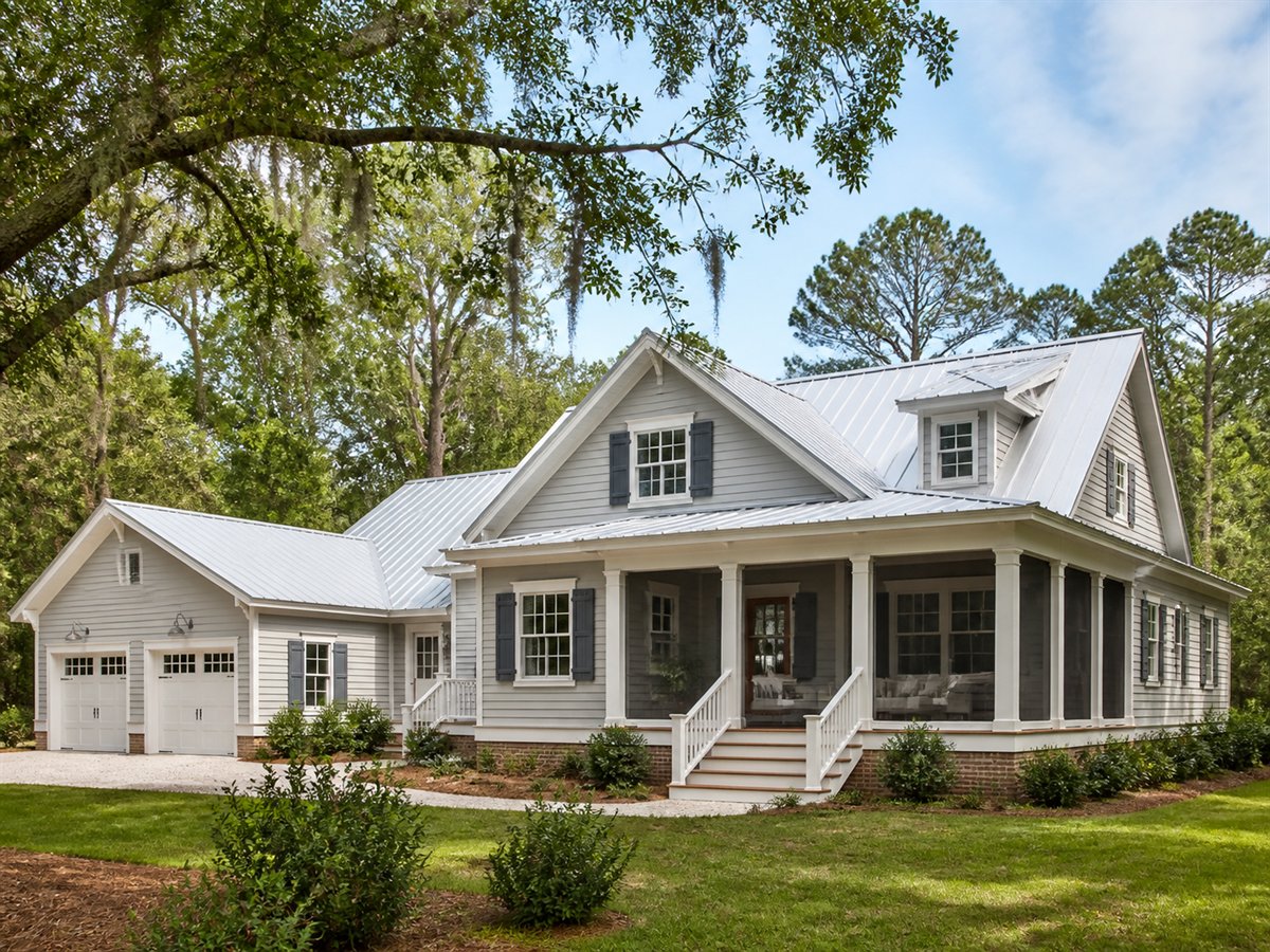 Breeze Porch House Indoor-Outdoor Living 2200, a conceptual 2200-square-foot screened-porch Southern family home with a $335,300 construction target