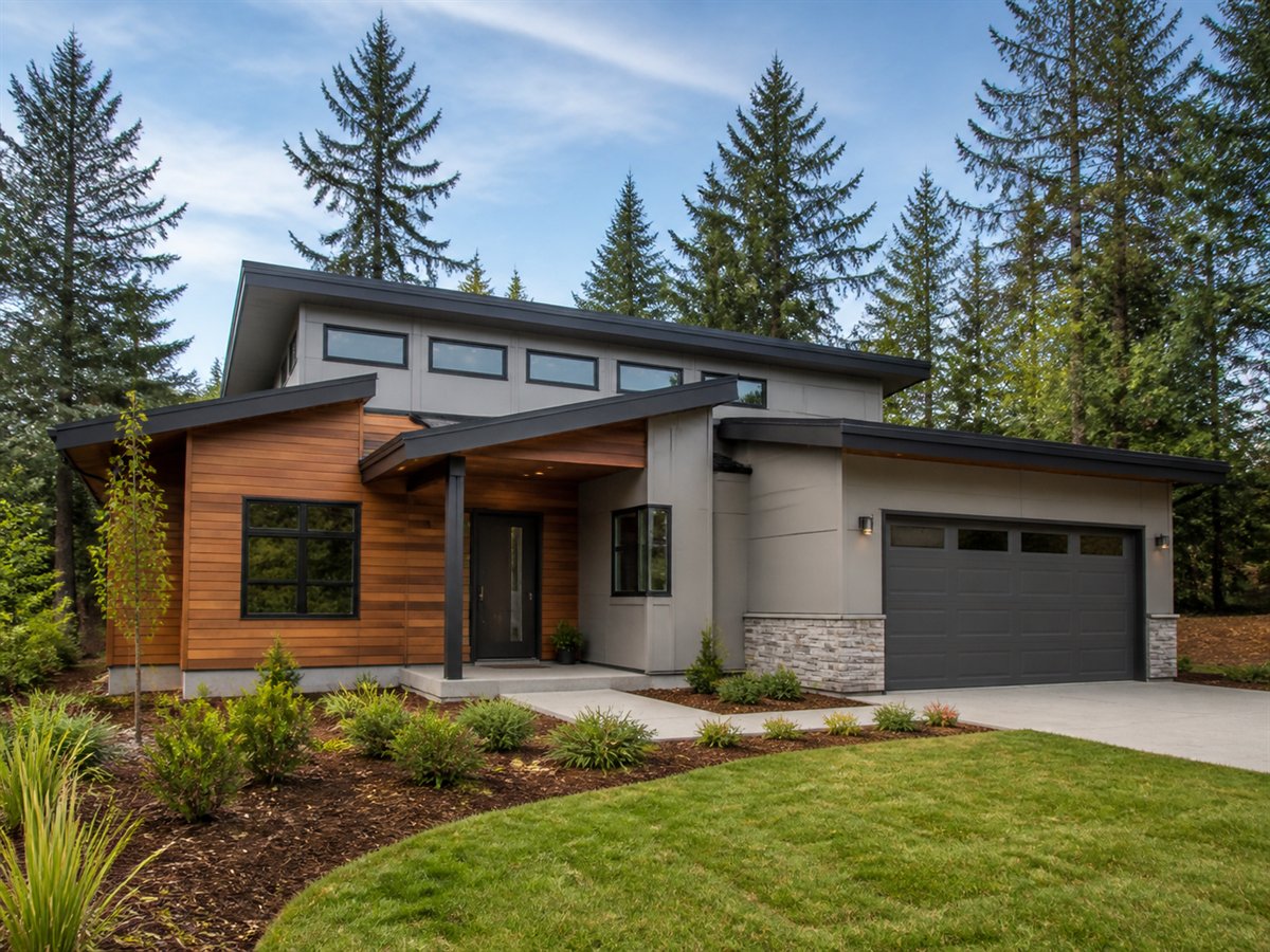 Highlight House Energy-Conscious 2768, a conceptual 2768-square-foot clerestory contemporary family home with a $465,300 construction target