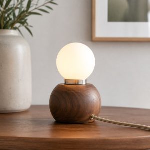 10 Wooden Accent Lamp Ideas for Small Pools of Light